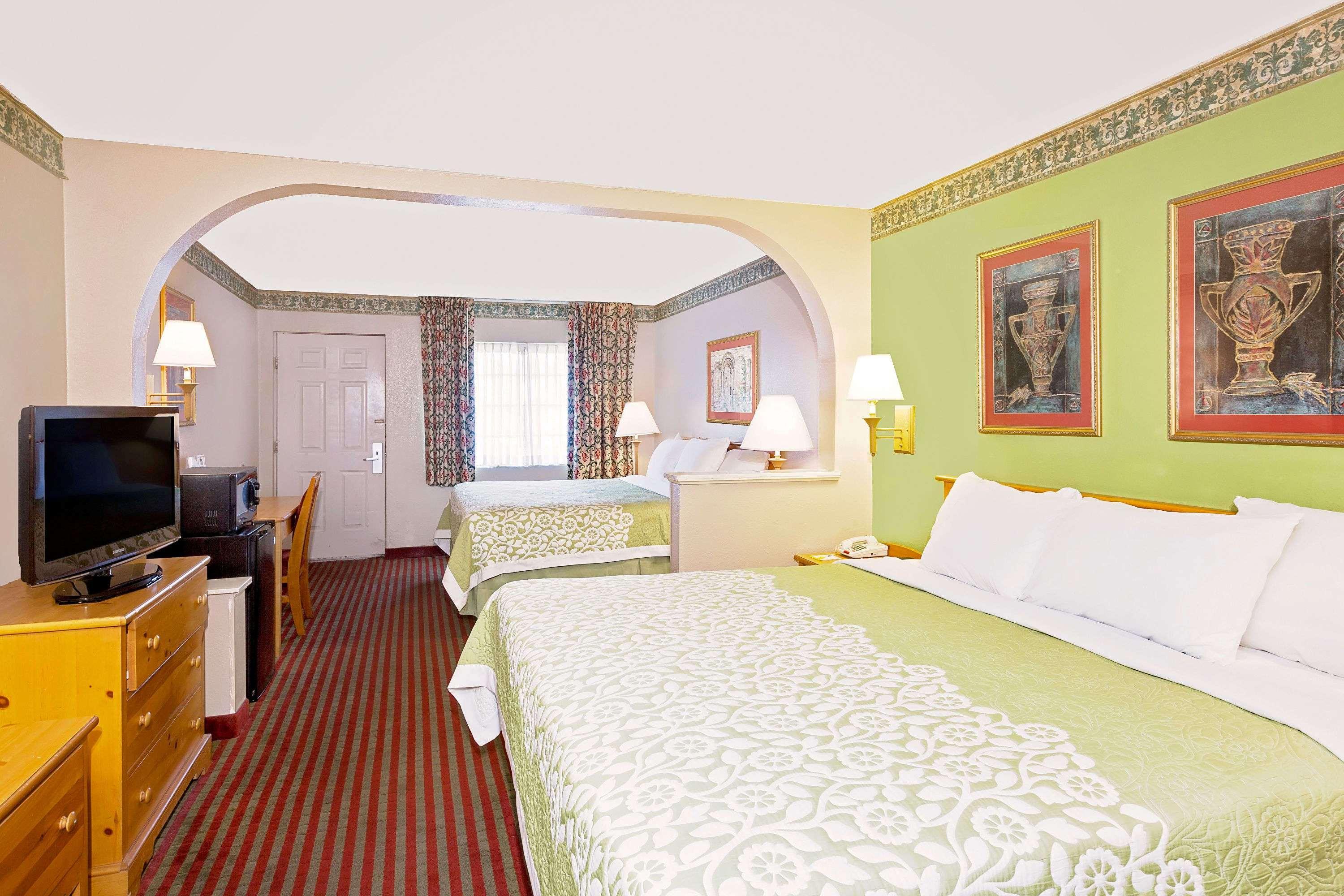 Days Inn & Suites By Wyndham Starkville Luaran gambar